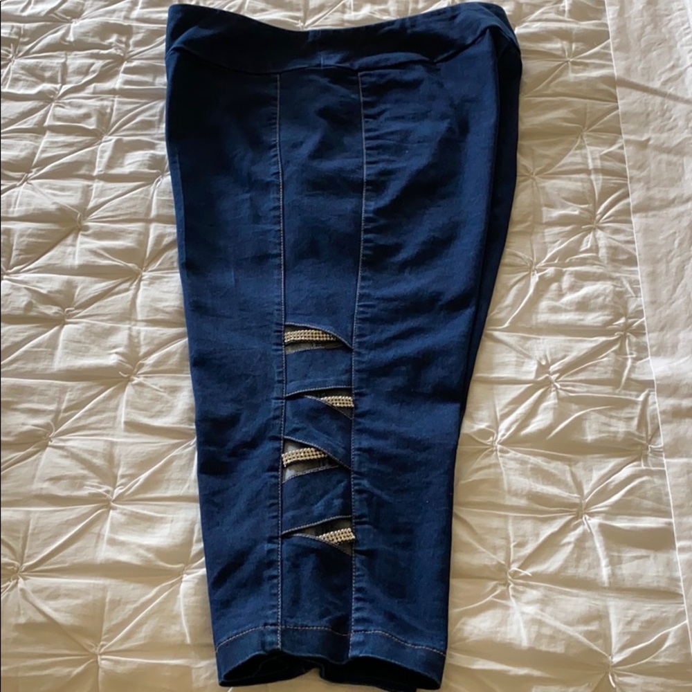 NWOT Petsche cropped jean sz 14